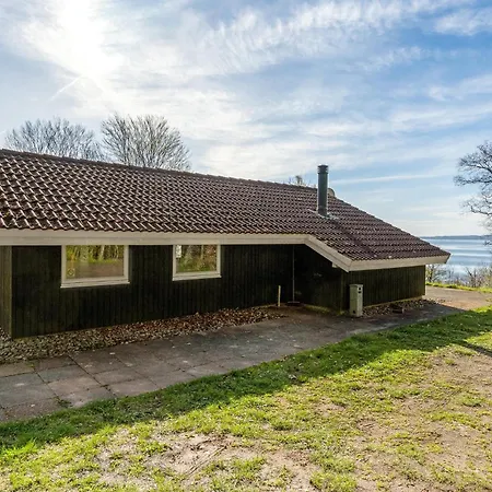 2 Bedroom Lovely Home In Vejle Ost * Bredal