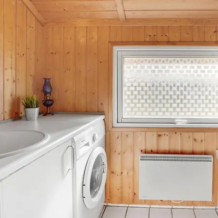 2 Bedroom Lovely Home In Vejle Ost Дом отдыха Bredal